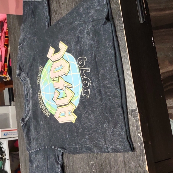 Tops - ACDC crop top